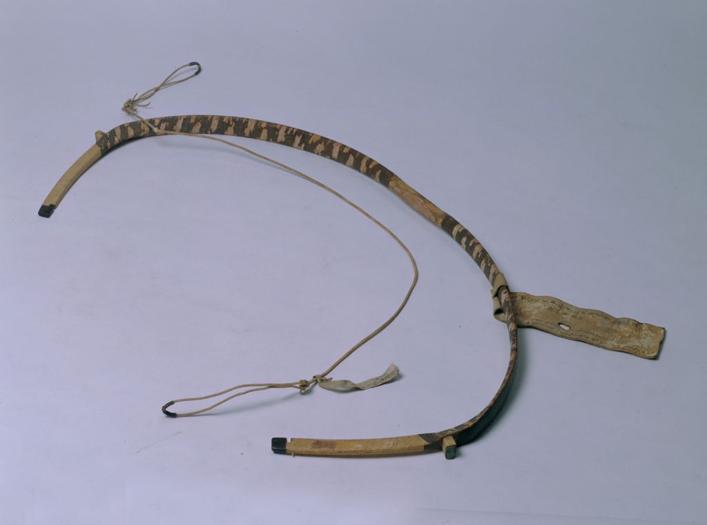 图片[1]-Wood grape pattern birch skin bow used by Emperor Yongzheng-China Archive